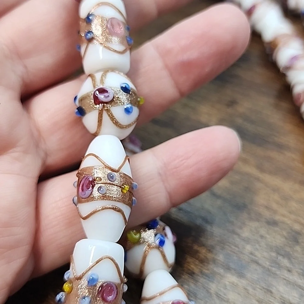 White Wedding cake Mixed Beads STRANDS - Picture 3 of 4